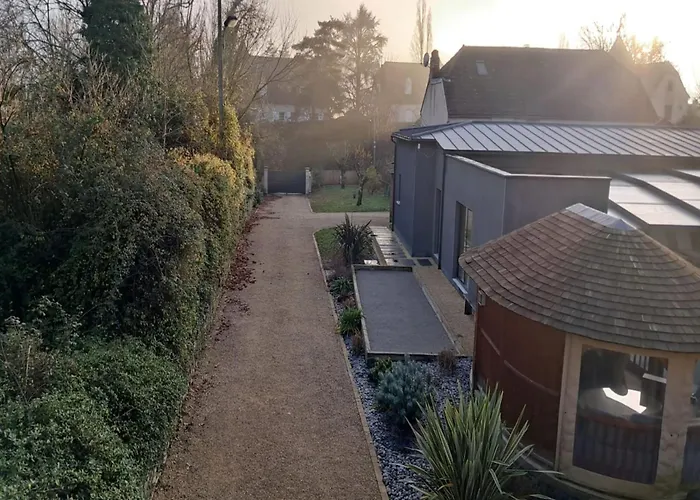 In With Private Pool Tatil Evi Vayrac