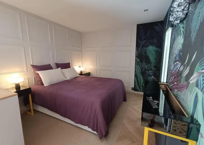 In With Private Pool Vayrac